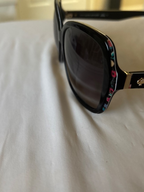 Kate Spade black floral sunglasses brand new with case main image 9